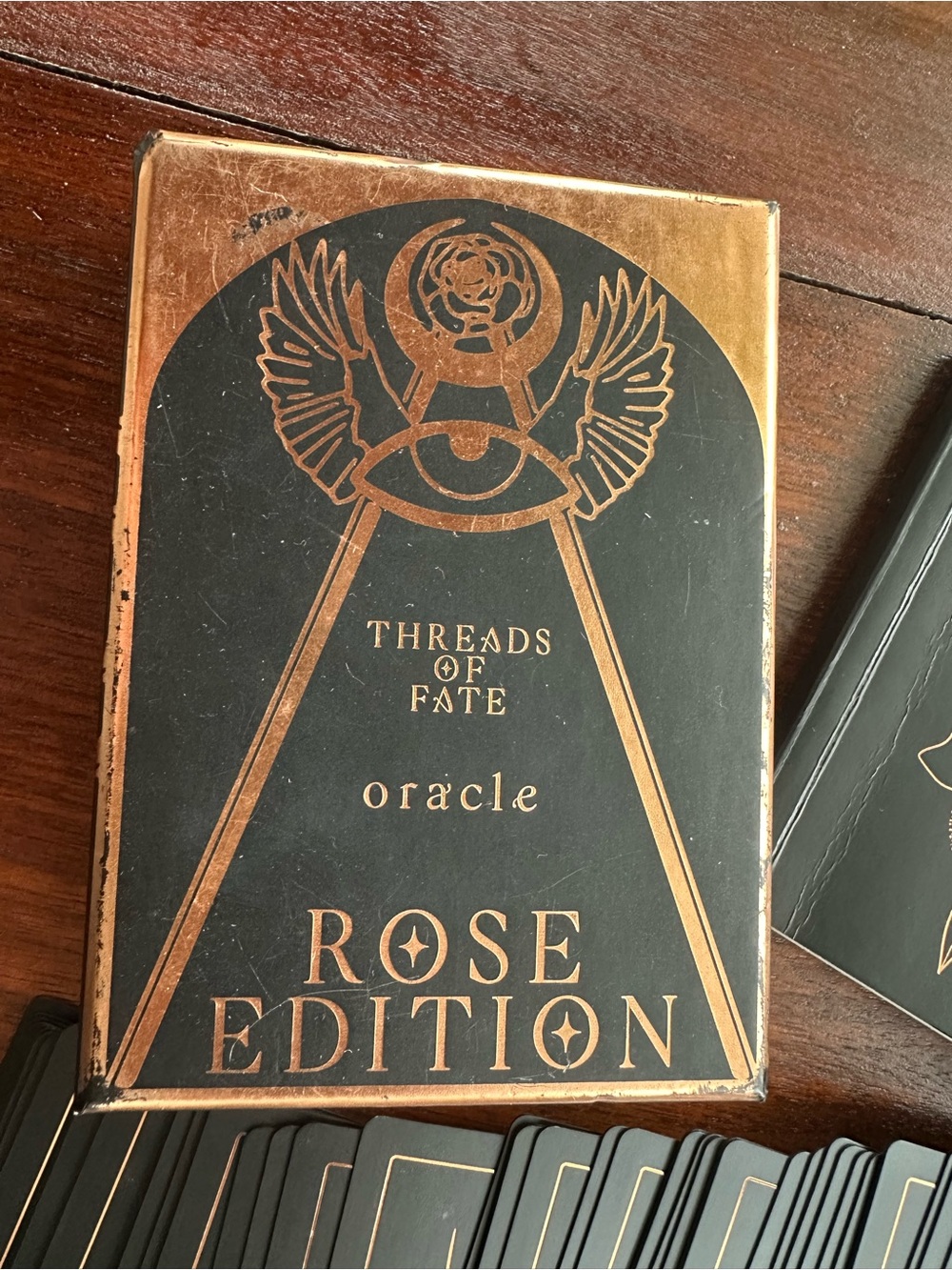 Threads of Fate Rose Edition Oracle Cards out of stock online - Picture 7 of 9